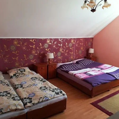 Chalupabara Holiday home Hrabusice